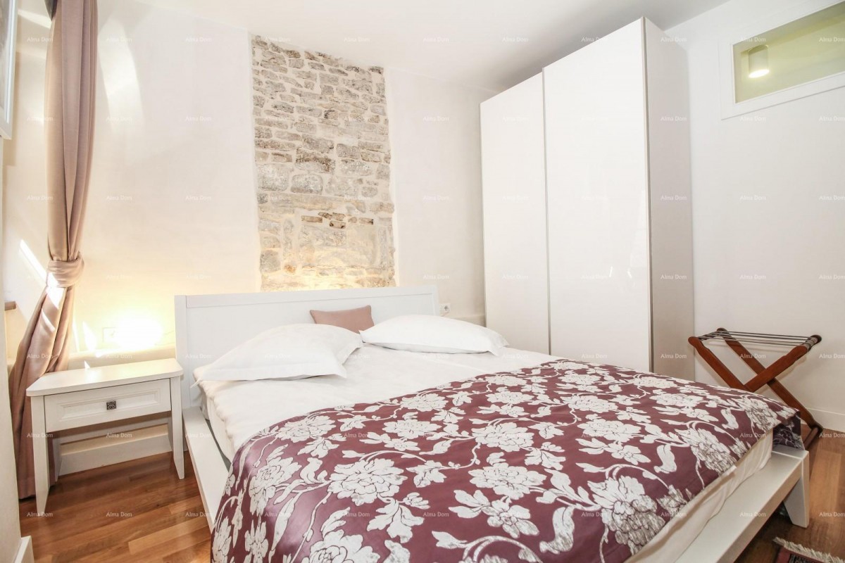 Beautiful, modernly furnished and renovated Istrian stone house for sale, Bale! 23