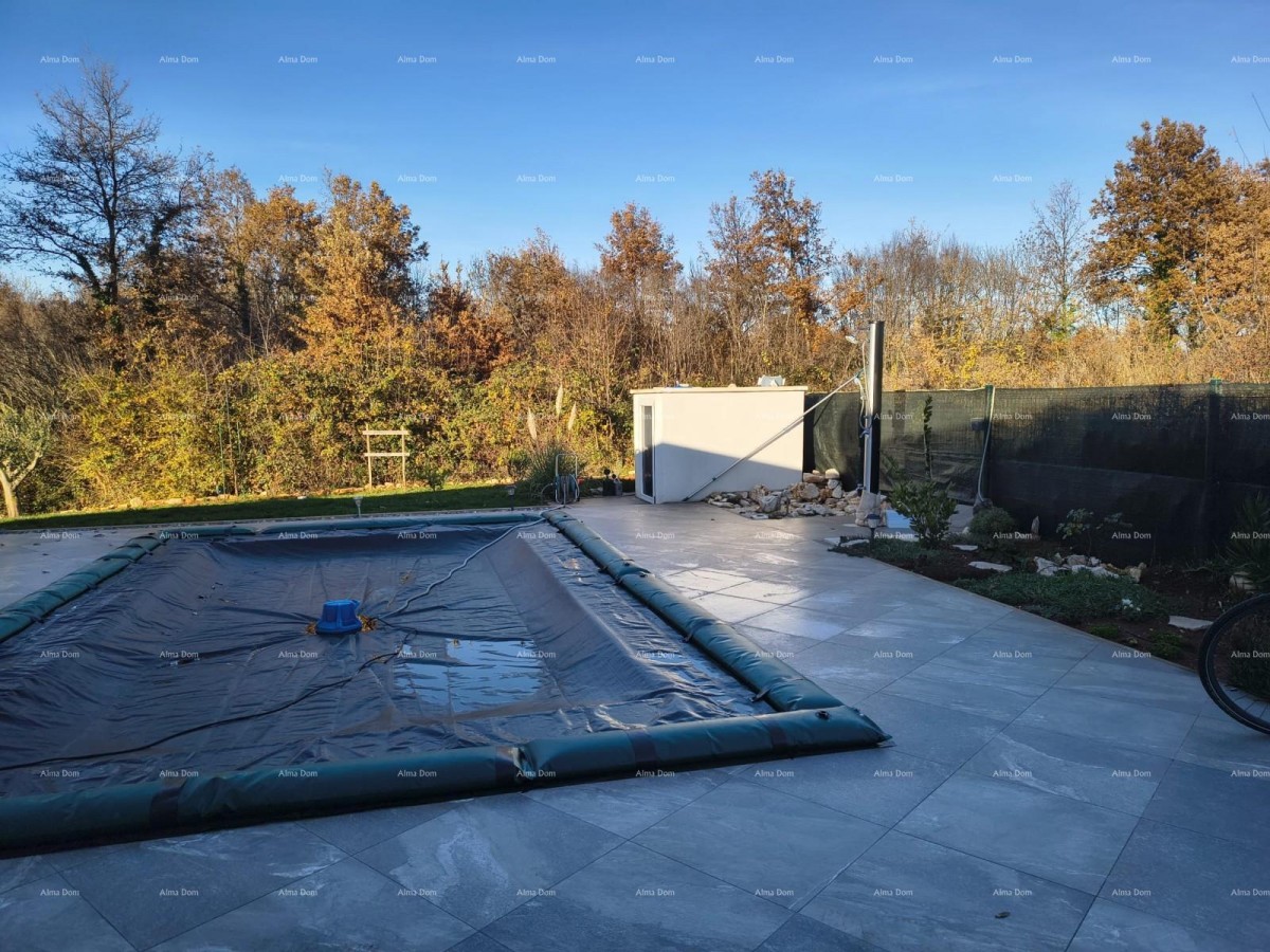 Самостоятельный одноэтажный дом с бассейном! 5