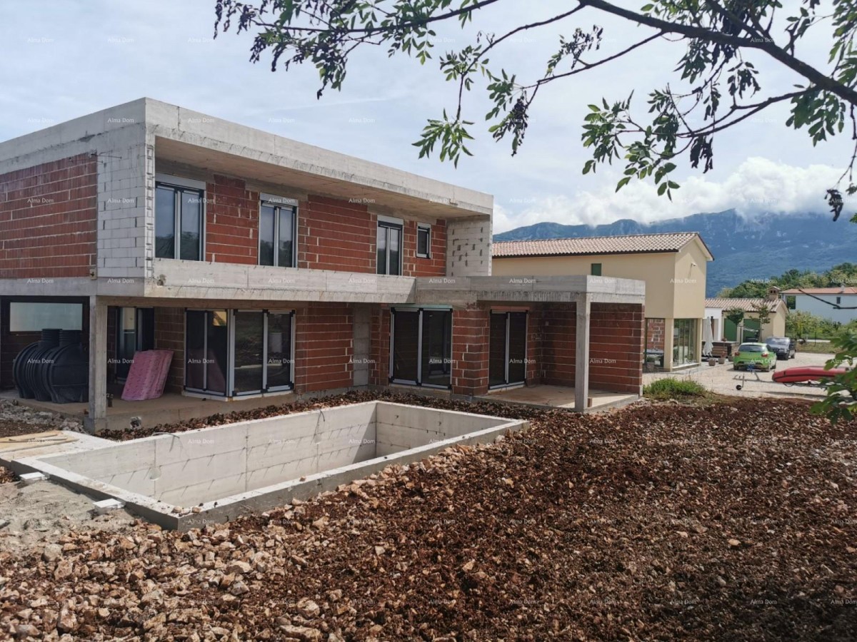 Красивый новый дом. Лабин 5