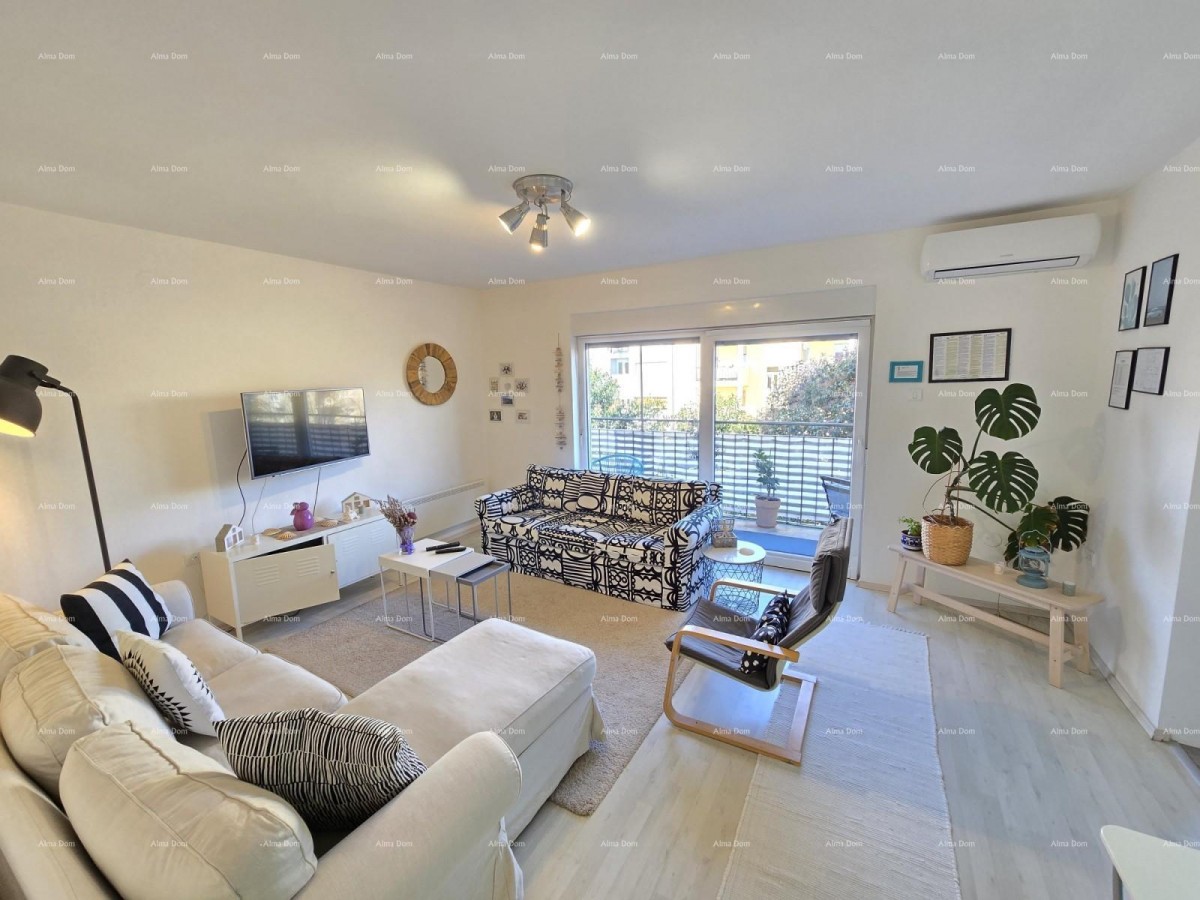 Obiteljski stan nedaleko od centra Pule! 1