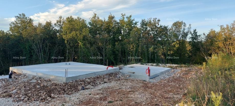 Строительный участок недалеко от Тиньяна! Разрешение на строительство дуплекса! 2