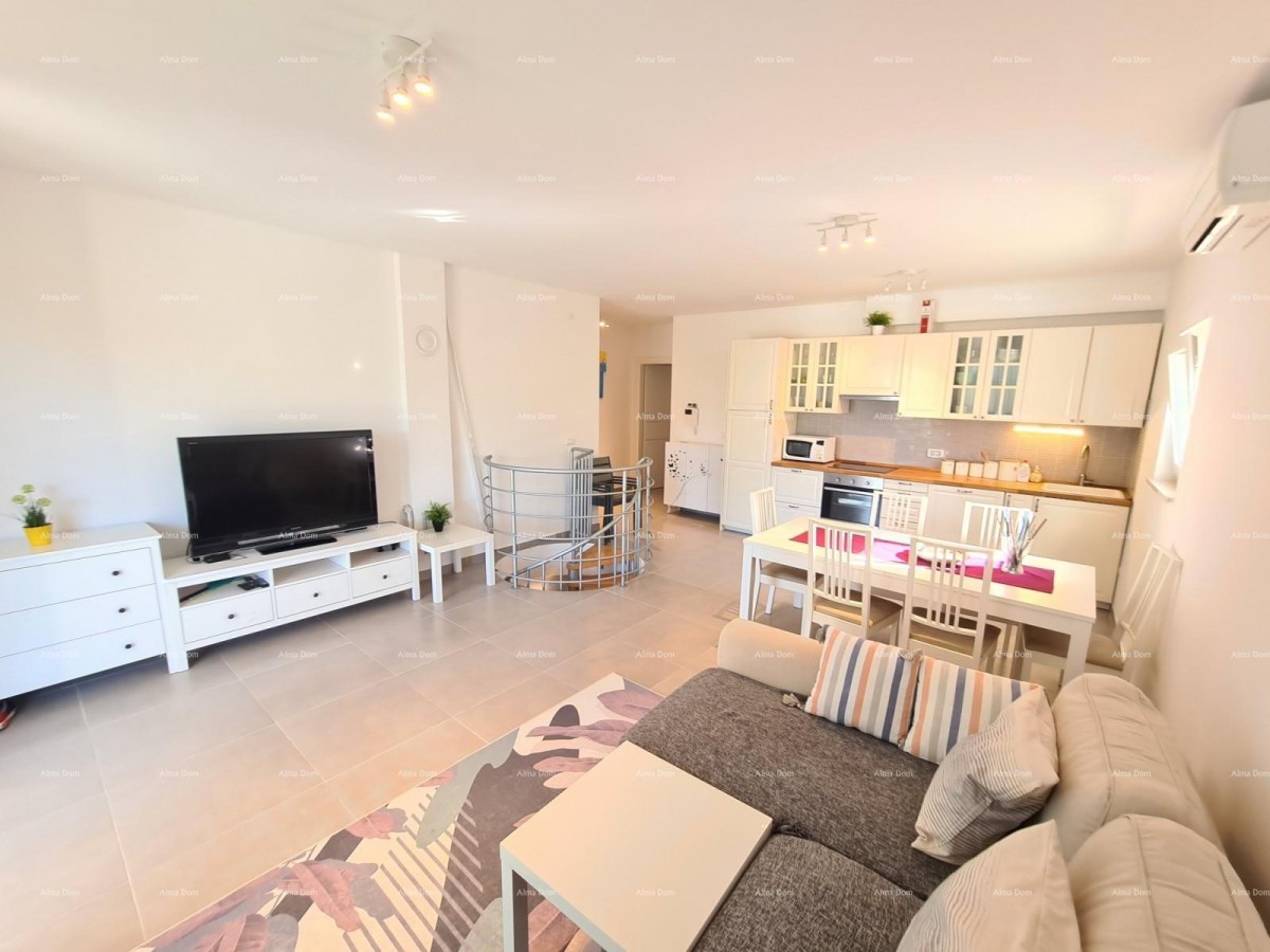 Peroj!  Stanovanje z dvoriščem! 17