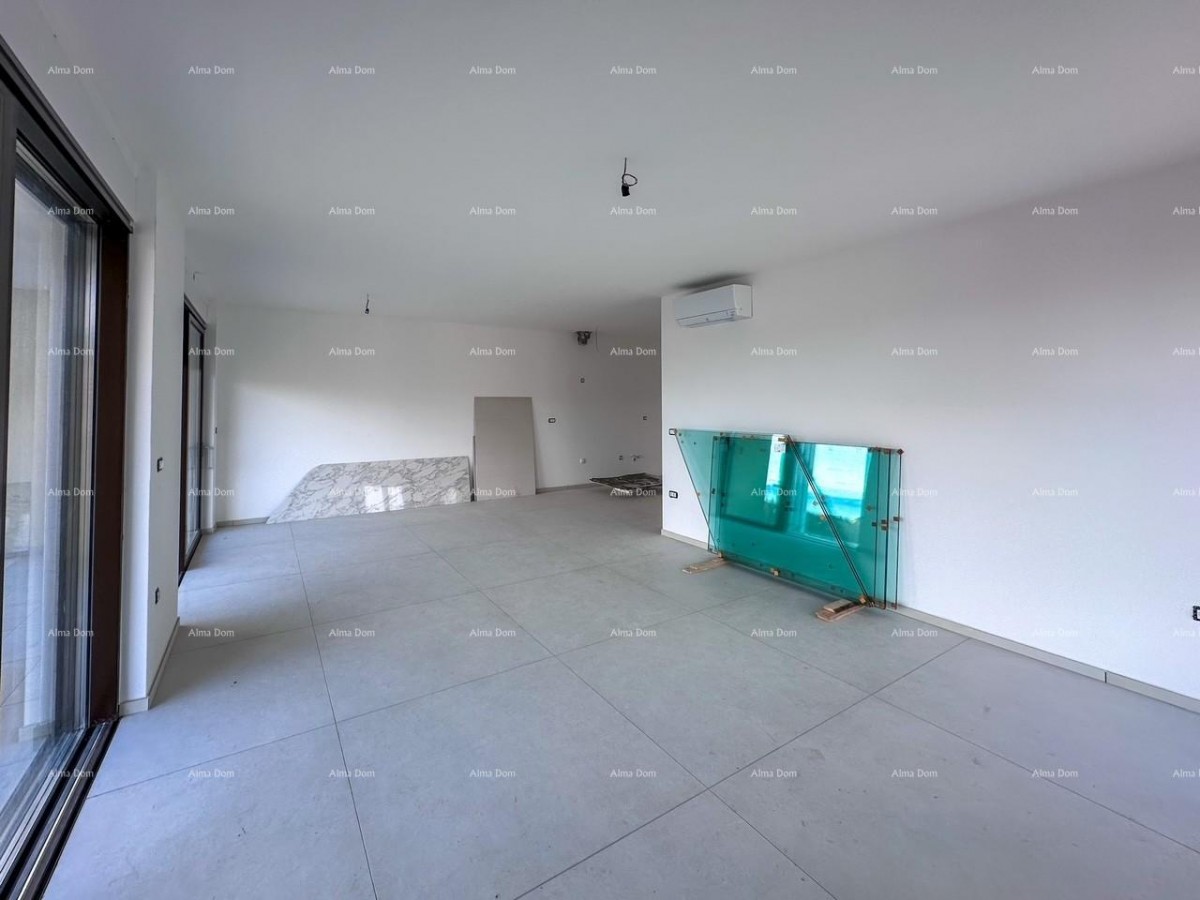 Čudovito trisobno stanovanje, Labin. 11