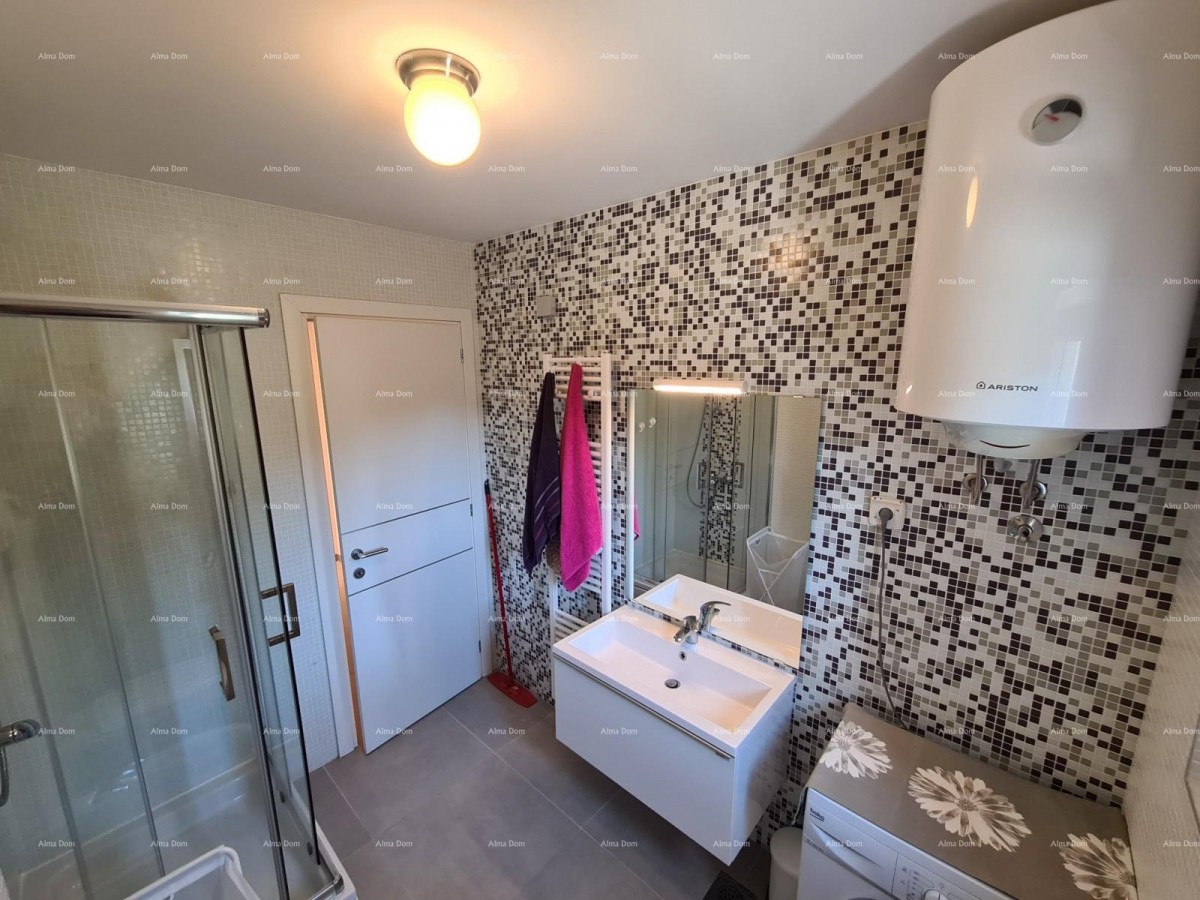 Peroj!  Stanovanje z dvoriščem! 12