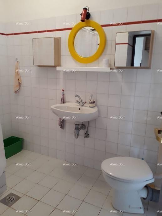 Vendiamo una casa in pietra nel centro di Brtonigle! 9