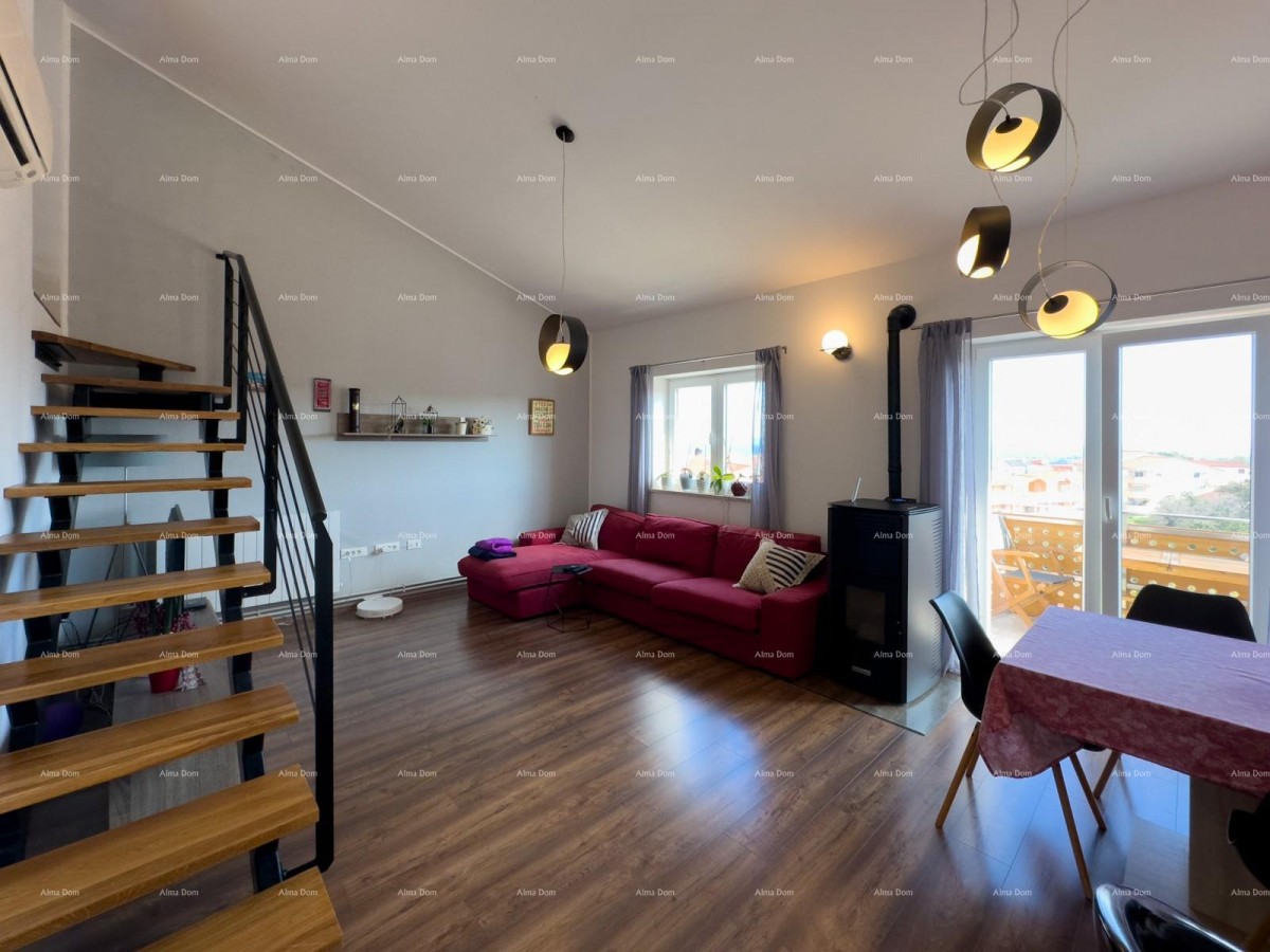 We are selling an apartment with a sea view! 17