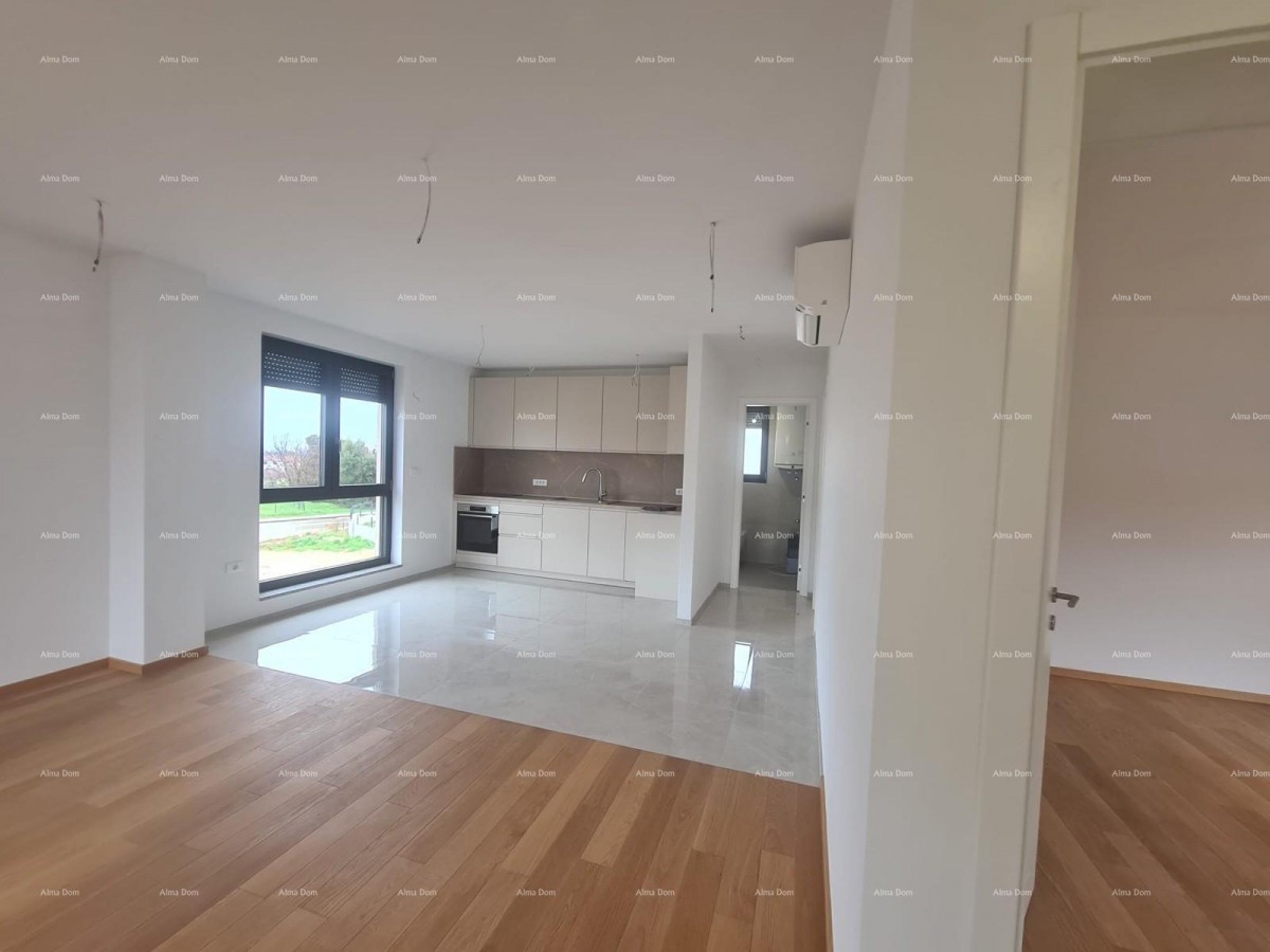 In vendita moderno appartamento nuovo con posto auto - Ližnjan! 1