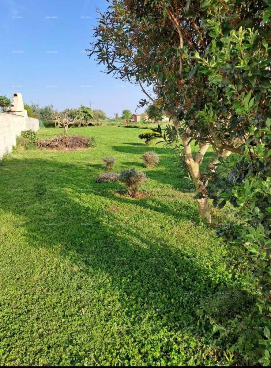 VENDITA DI TERRENO EDILIZIO – LOBORIKA, MARČANA 1