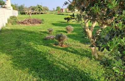 VENDITA DI TERRENO EDILIZIO – LOBORIKA, MARČANA
