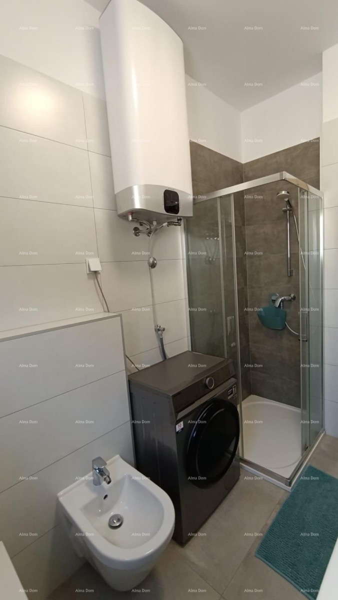 Appartamento con terrazza, posto auto e piscina comune – Premantura 22