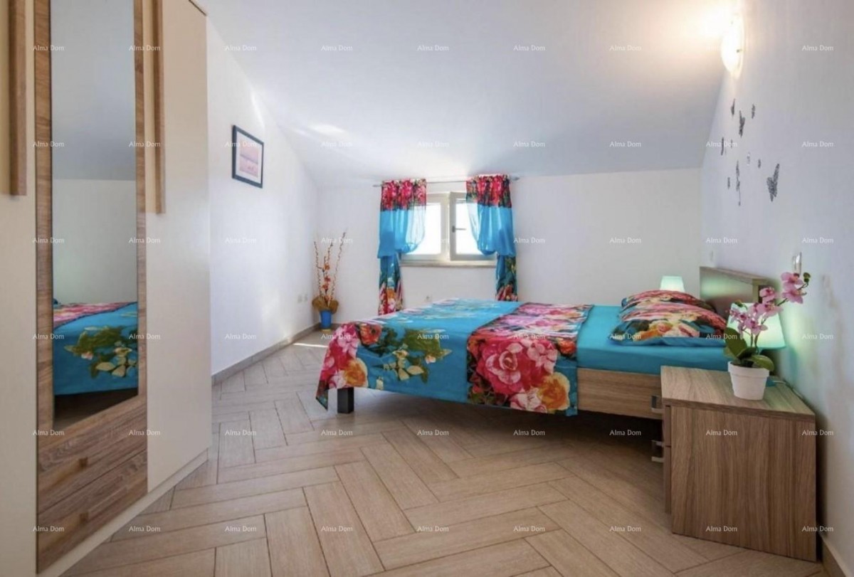 Продается красивая вилла с бассейном в Водняне. 9