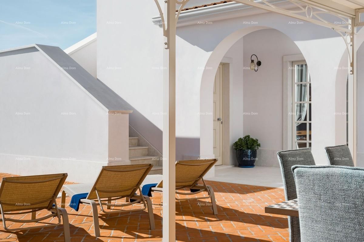 Čudovita vila z bazenom! 5