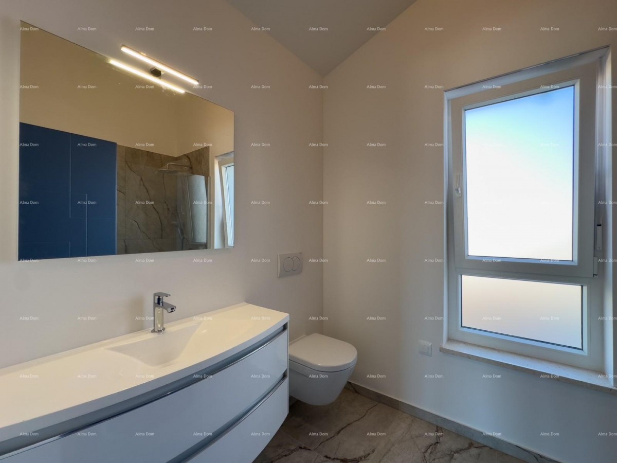 KOŽLJANI - Moderní dům s bazénem. Blízko lesa, 15 minut k moři 16