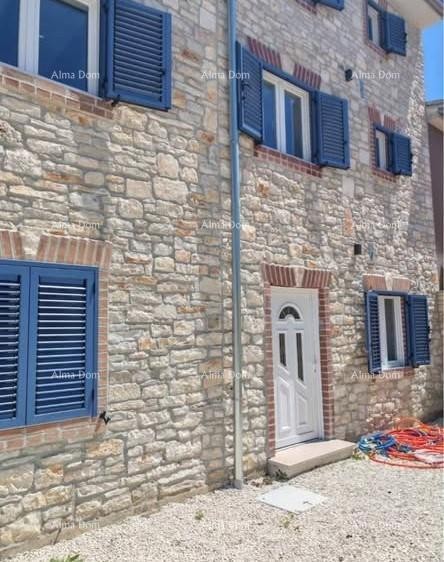 Ristrutturata casa in pietra con piscina – tranquillo villaggio vicino a Svetvinčenat 2