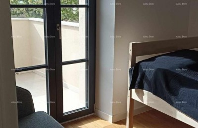 Prodaja novo opremljenega, dvoetažnega stanovanja s pogledom na morje, Tar, Poreč!