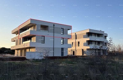 ПУЛА, Вальдебек - Продается просторная квартира, 2 террасы, новостройка / B4