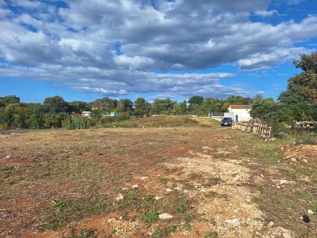 Ровинь – земельный участок в перспективной зоне рядом с морем 1