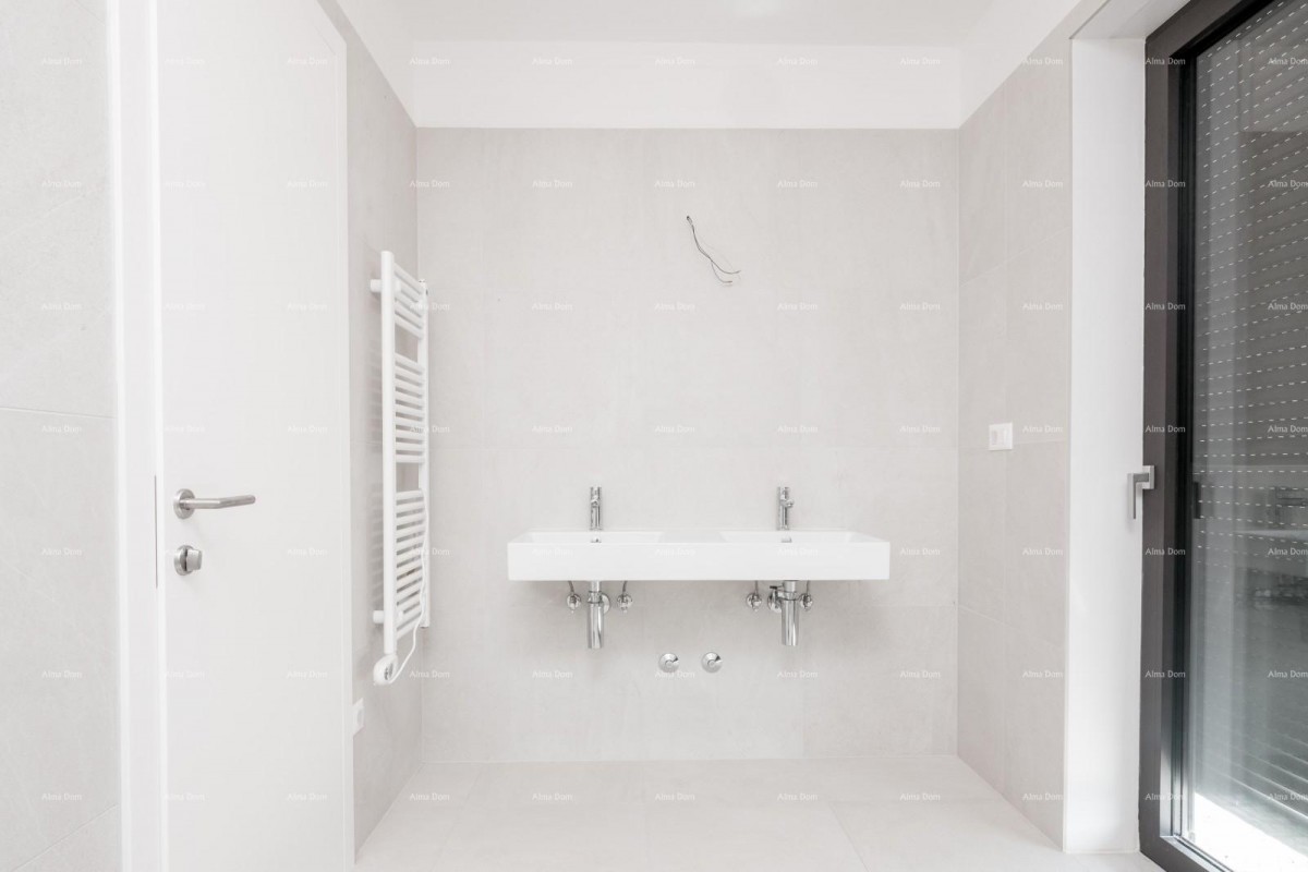 Роскошный семейный дом с бассейном на продажу в Лабинчи, недалеко от Пореча 26