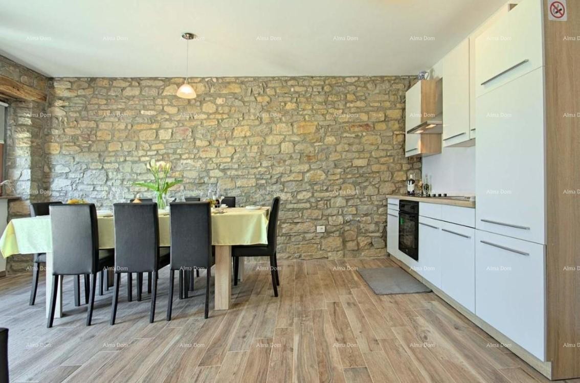 Prodaje se kamena kuća s pogledom na more, Buje 11