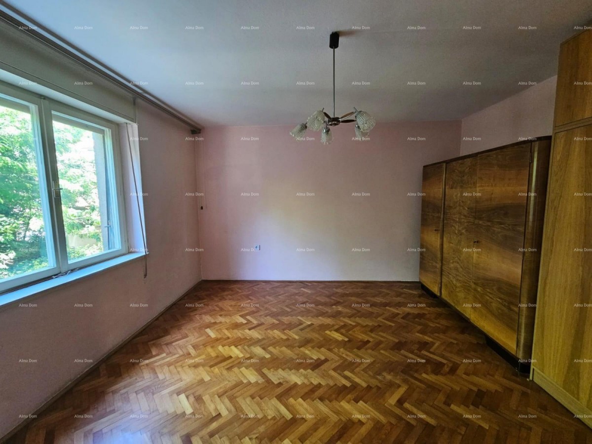 Chestnut. Apartment for sale in an excellent location, Pula! 13