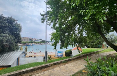 Pješčana uvala, first row to the sea. Apartment with sea view.