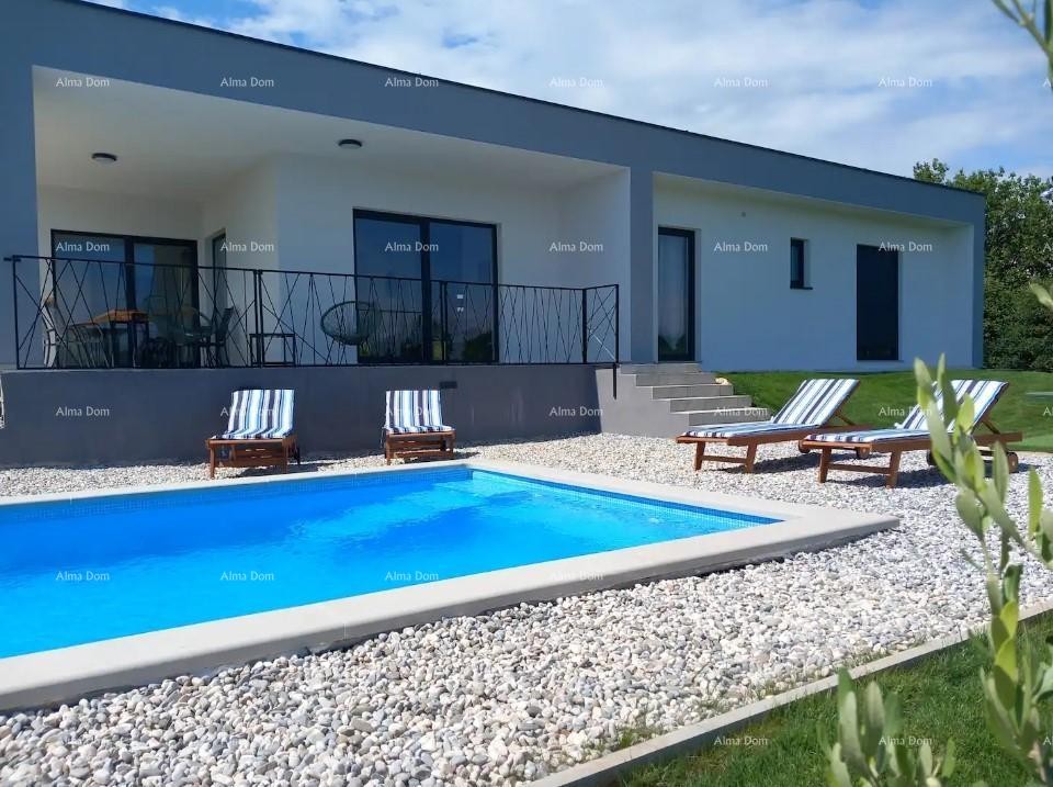 A single-storey house with a swimming pool in the vicinity of Marčana is for sale 2
