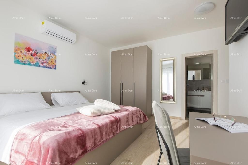 Bellissima villa indipendente con piscina a Raša, vicino al mare. 14