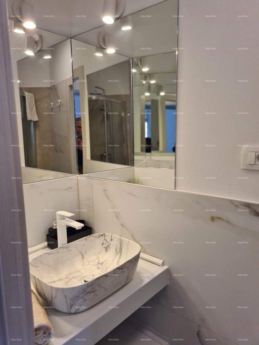 MEDULIN, KUĆA s ukupno 10 apartmana. Fucane 38