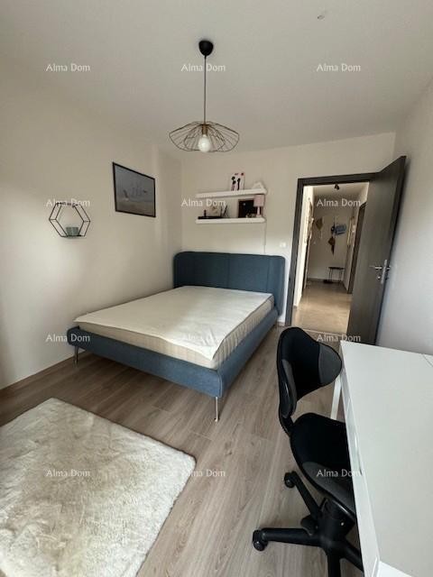 Excellent location, close to the sea, beach, Max City 16