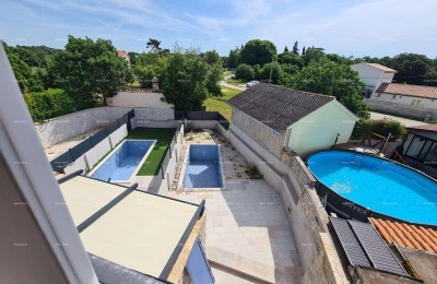 Ristrutturata casa in pietra con piscina – tranquillo villaggio vicino a Svetvinčenat