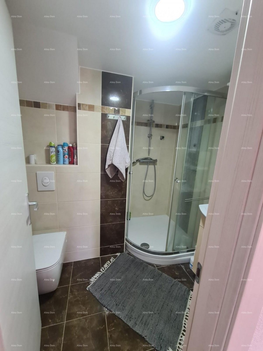 Prodajemo stan u centru Pule – 66 m² 12