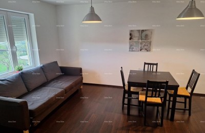 Prodaja - Lijepo uređen, opremljen stan v mirnem naselju blizu morja, Umag!