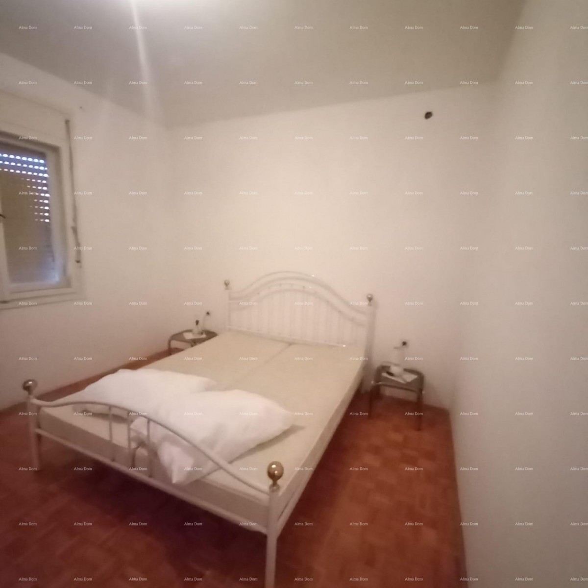 Prodaje se  kuća sa tri stana, Umag 3