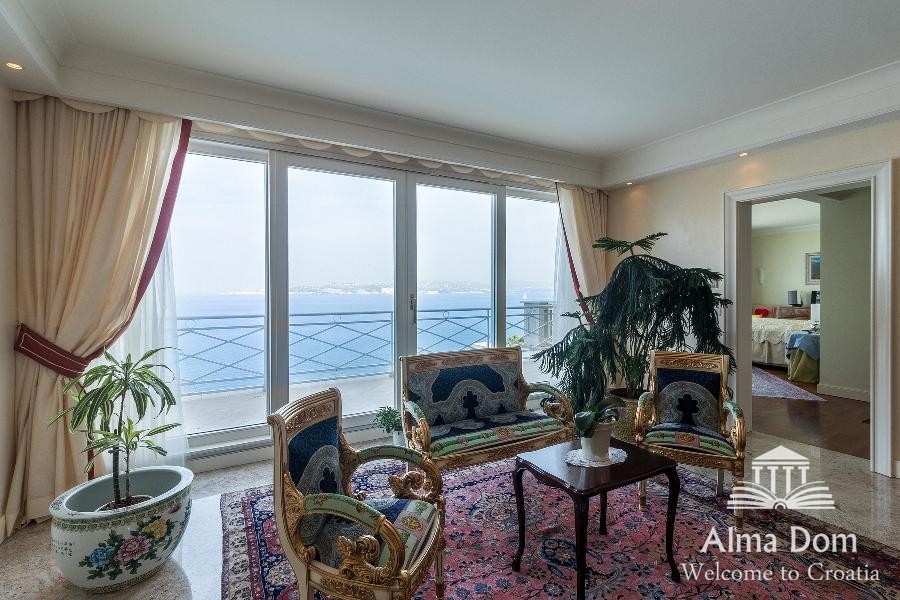 Umago,villa prima filla al mare! 11