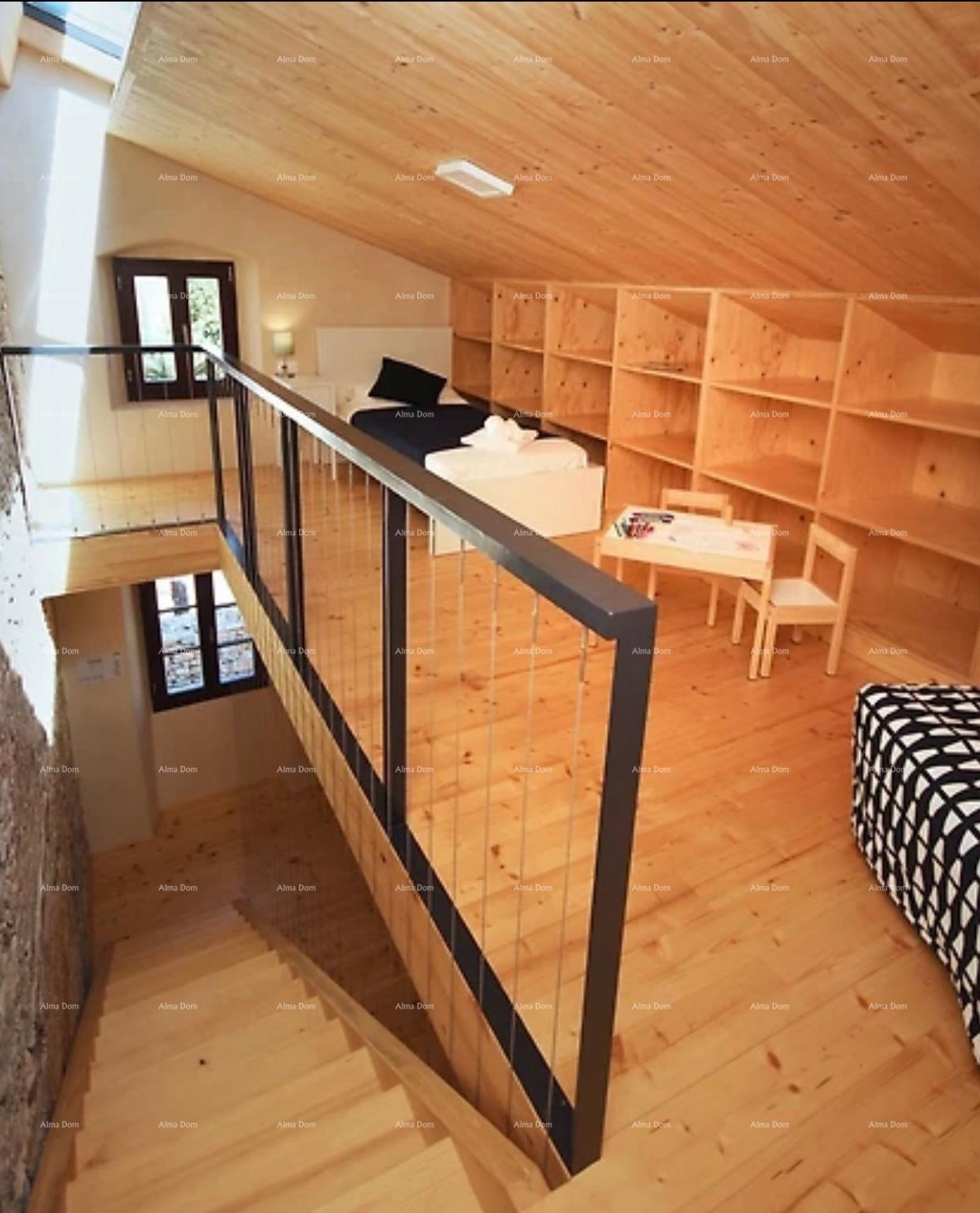 Renovated! Sale of an old villa from the 17th century in Vodnjan. 18