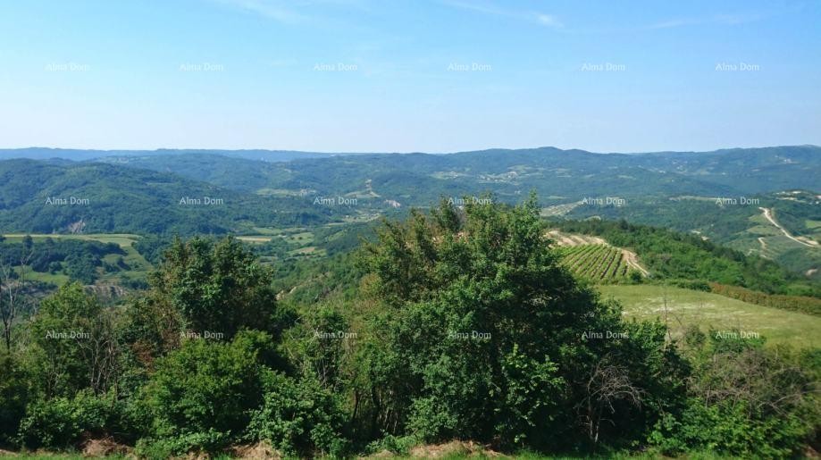 Building land 761 m² for a villa with a pool – Grimalda 1