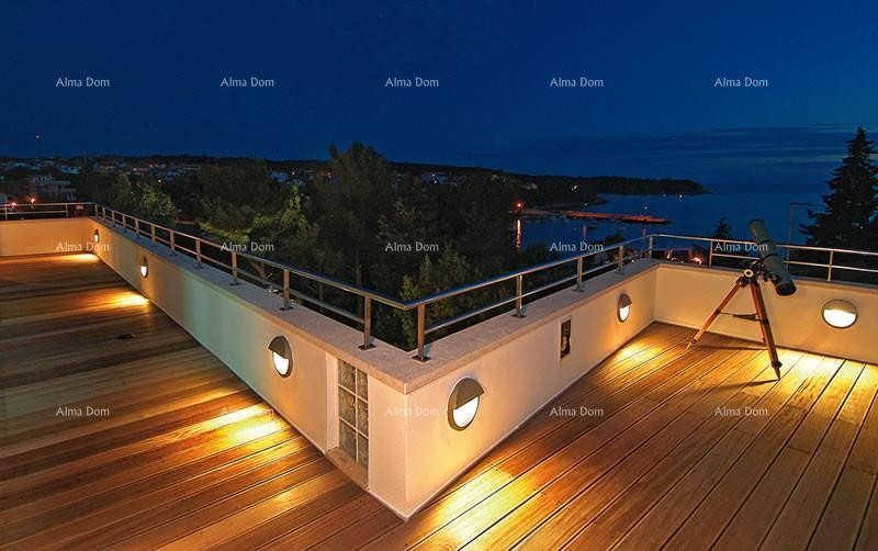 Na prodaju – Luksuzna vila 60 m od morja, Peščena uvala 6