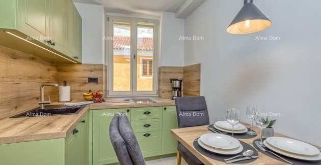 Vendesi una bella palazzina con tre appartamenti nel centro, Orsera! 12