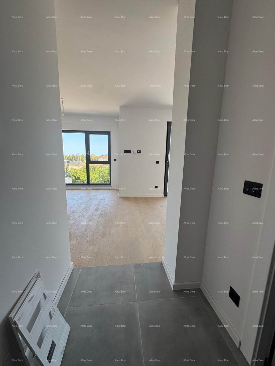 UMAG – New Construction! Apartment in a Modern Residential Complex, 1-08 19