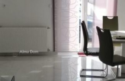 Ground floor apartment with garden, Pula