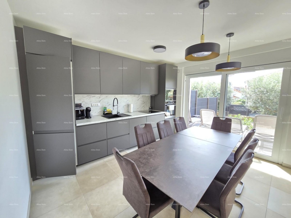 Casa moderna a Medulin, 800 m dal centro e 150 m dal mare – ideale per famiglie o come investimento! 4