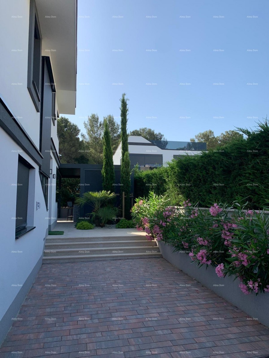 Sale - Beautiful, Modern Villa with Pool - Smart Home, Fažana! Sea View! 8
