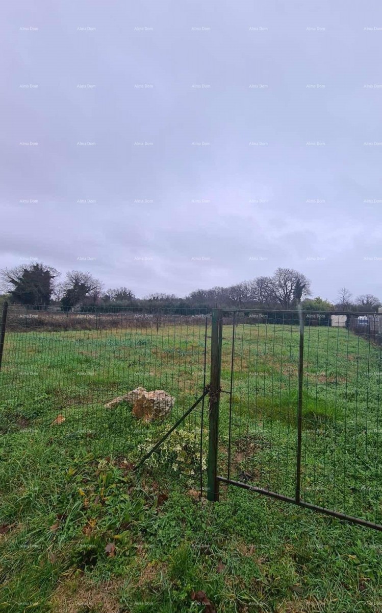 MEDULIN, GRAĐEVINSKO ZEMLJIŠTE 866m2 U INDUSTRIJSKOJ ZONI 1