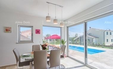 Beautiful villa for sale, Marčana 12