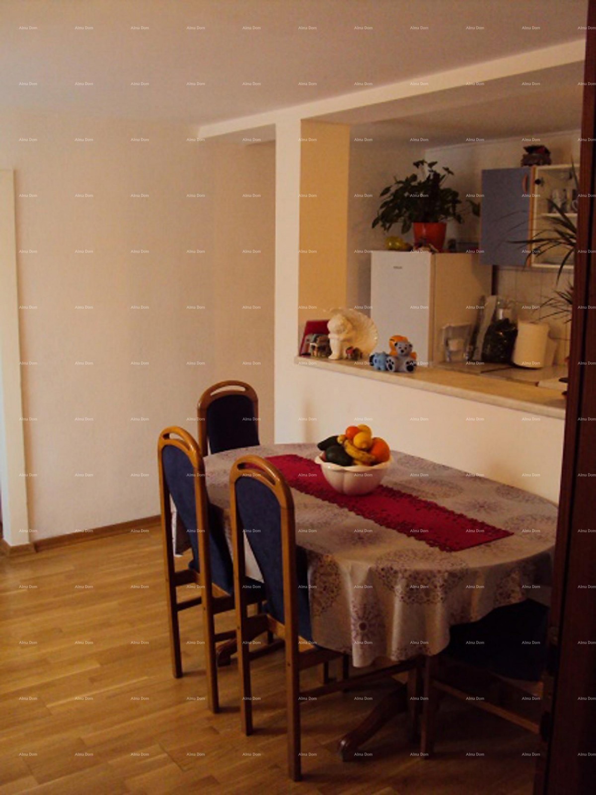 STAN 75 m² U CENTRU BRTONIGLE 2