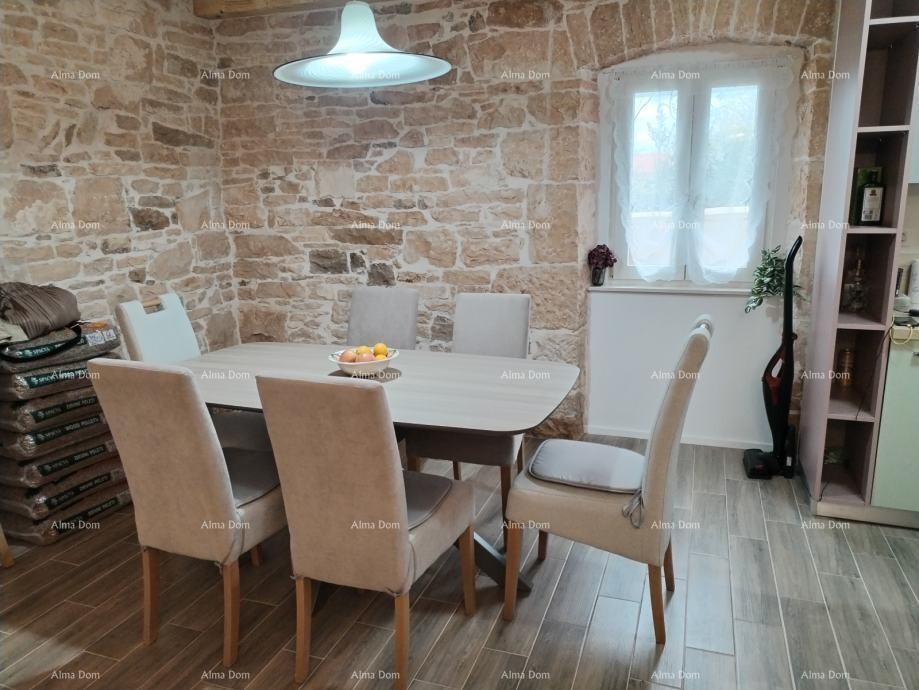 Дом с бассейном и спортивными удобствами 7