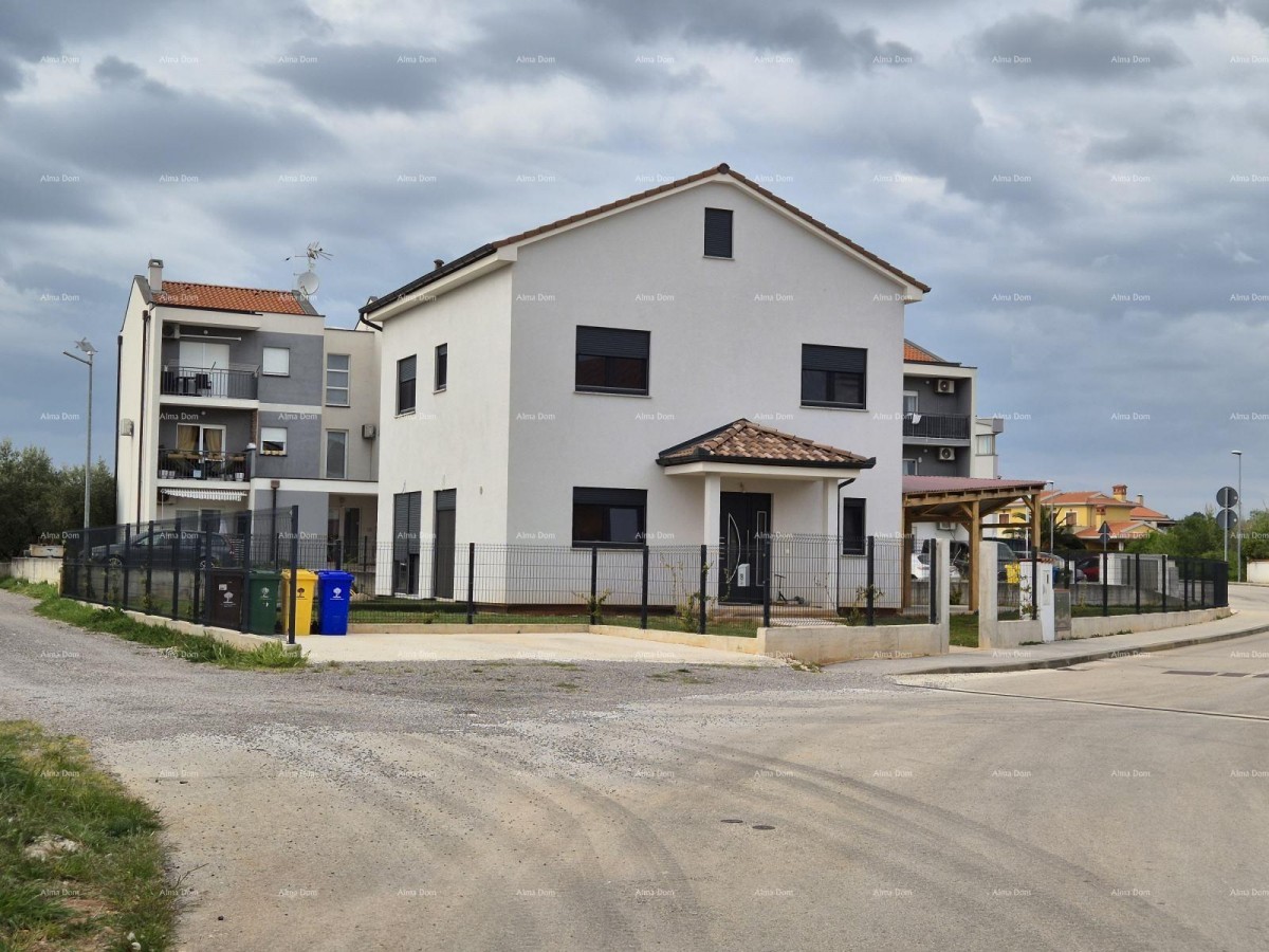 Prodaje se moderna montažna kuća u Fažani – 300 m od mora, mogućnost dogradnje 1