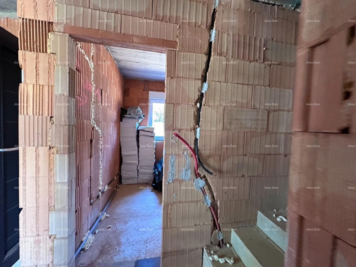 Umag- For sale: semi-detached house in rough construction phase. 6