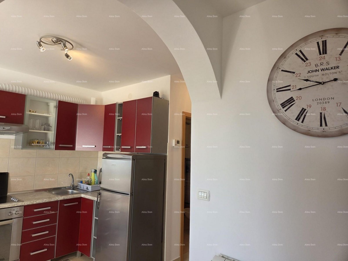 Prodaja šarmantnega stanovanja 60 m², Duga Uvala, pogled na morje 25