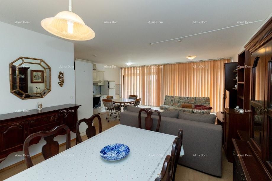 Prodaje se prostrani stan od 108 m² u  Puli. VIDIKOVAC. 11